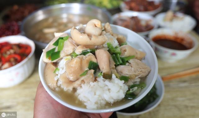 家长再忙，也别给孩子吃这“3种饭”！不然坑娃积食，还会不长个