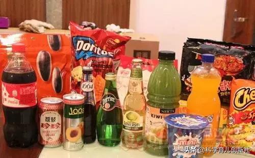 孩子流鼻血仰头更危险！这7个坑娃的育儿误区，父母千万要小心