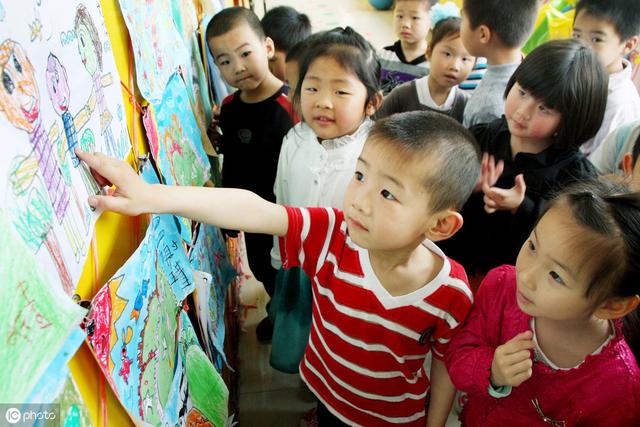 教孩子说好这三句话再送幼儿园，入园轻松加愉快，两岁半都不担心