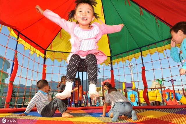 教孩子说好这三句话再送幼儿园，入园轻松加愉快，两岁半都不担心