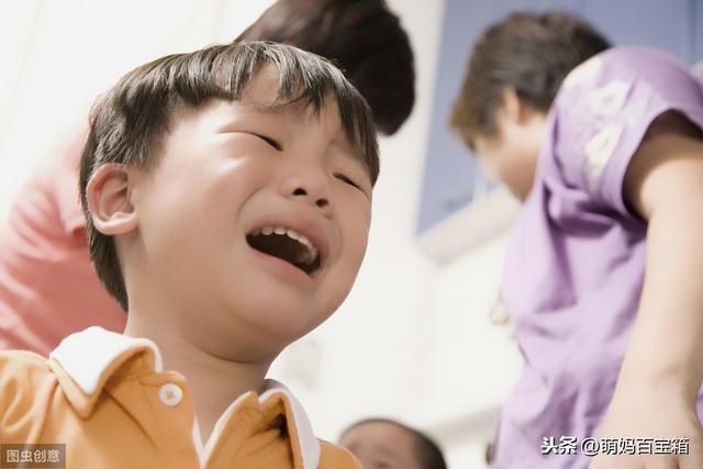 孩子到了“可怕的两岁”，家长做到这三点，让孩子不再爱哭闹