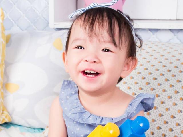 宝宝的心灵鸡汤，低头族父母教养觉醒