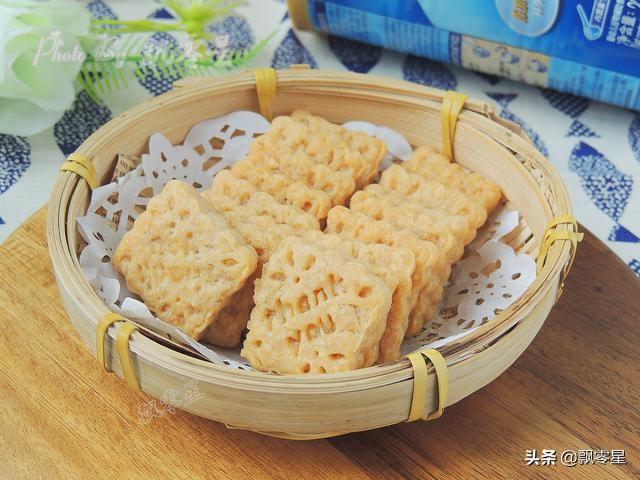 宝宝出牙难受？教您自制磨牙饼干，简单好吃还营养，缓解出牙不适