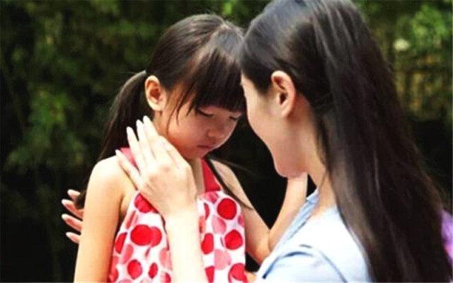孩子的这5个细节，说明他内心很“自卑”，父母尽早引导很重要