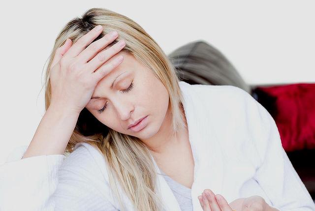 女性排卵时身体会有感觉吗？这3种细微变化，别忽视了