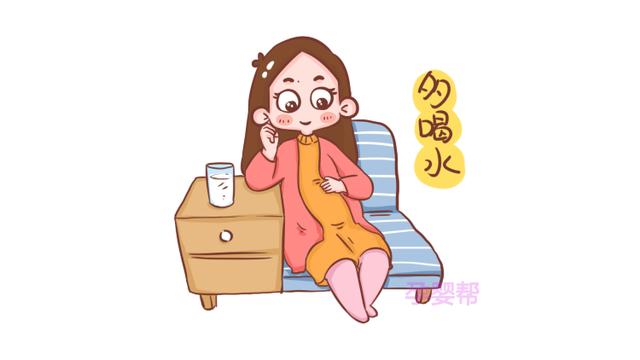 胎儿也会口渴？孕妇自身这些小细节就能反映出来，千万不要大意