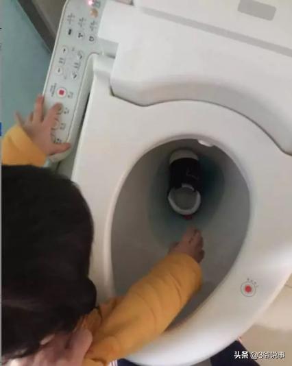 孩子静悄悄，一定在作妖？”这十张照片让爹妈笑到心脏疼！