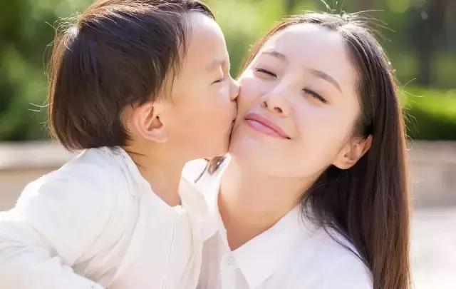 母亲节主题方案（教案+手工+亲子游戏） ?