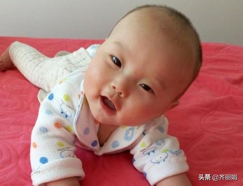 7个信号预示孩子发育有问题，一旦忽视就会错过治疗黄金期