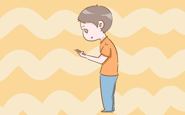 不想孩子出现驼背？妈妈做好这4个方面，让孩子有个好身型