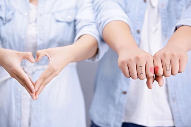 孕期同房，会对宝宝造成什么影响？适时适当，反而对胎儿有利哦