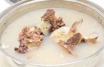 这菜再贵也要经常给孩子吃，强壮骨骼，帮助孩子长高个