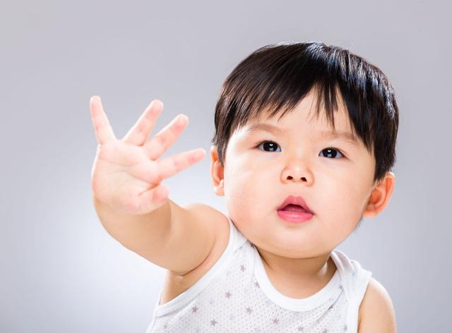放手让孩子大胆玩，不做温室的花朵
