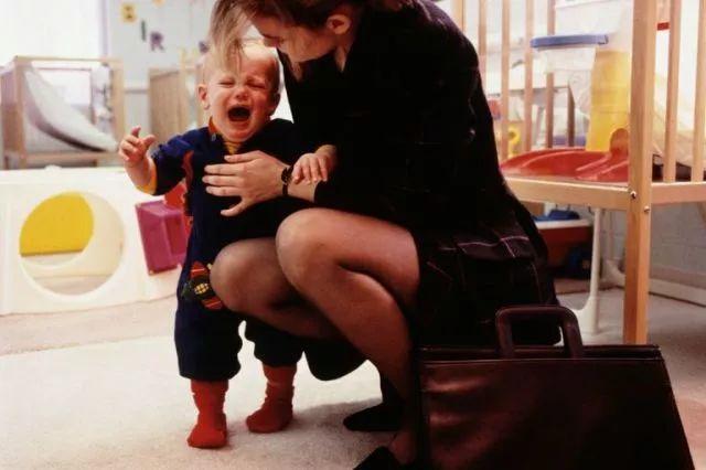 孩子走路突然一瘸一拐？也有可能是这种原因