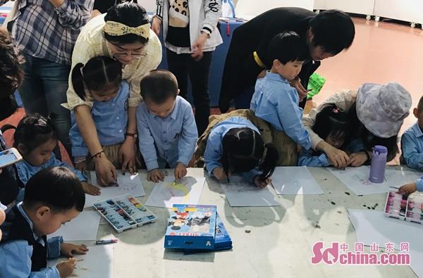 山东大学第一幼儿园举办“走进艺术学院”亲子活动