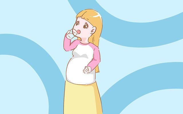 孕妈因喝水过多导致流产，怀孕了喝水也不能任性大意