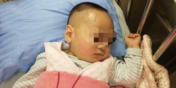 1岁孩子爬洗衣机玩耍，一头栽入洗衣机溺水