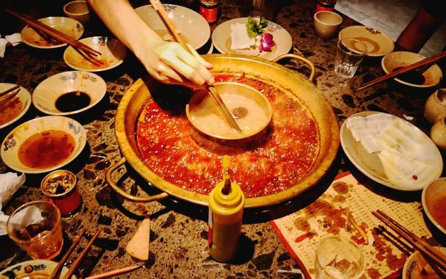 怀孕期间“忌口”太多不开心？别紧张，真正要注意的食物只有三种
