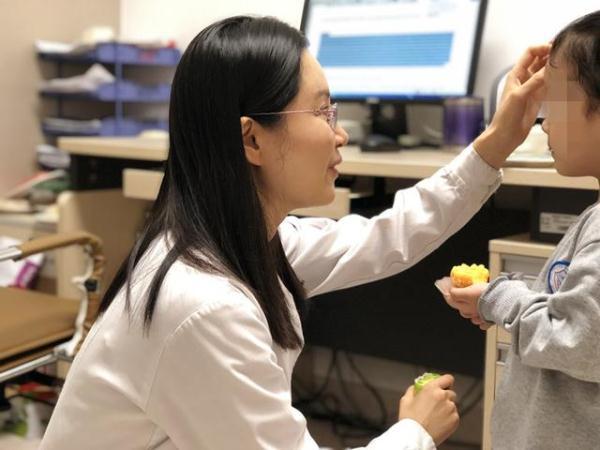 2岁女童铅中毒导致头发全掉光？“凶手”竟是……
