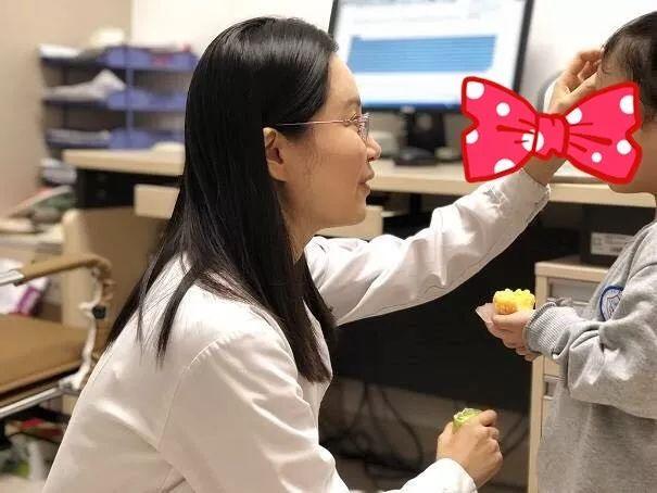 2岁女童突然发育停滞，头发掉光！“元凶”大家可能经常接触……