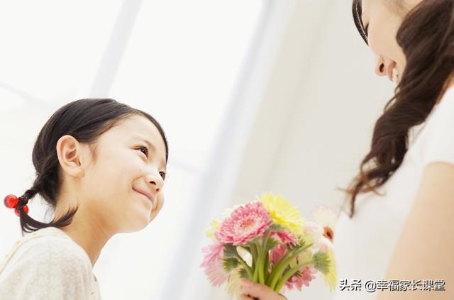 亲子沟通不掌握方法，孩子会变笨？做好下面4点，很关键