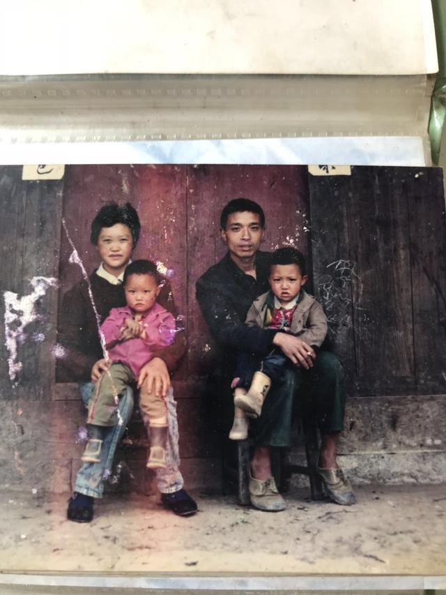 母亲节到啦！妈妈爸爸把我们抚养长大，我给妈妈说句心里话！