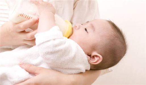 这些盲目育儿的“土方法”不可取，不但不科学还会影响孩子健康，新生儿妈妈一定要知道！