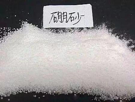 公安部已经禁止的危险玩具，家长再见到孩子玩，一定要制止