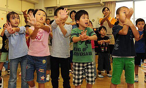 日媒：日本幼儿园10月将开始免费 预计300万人受益