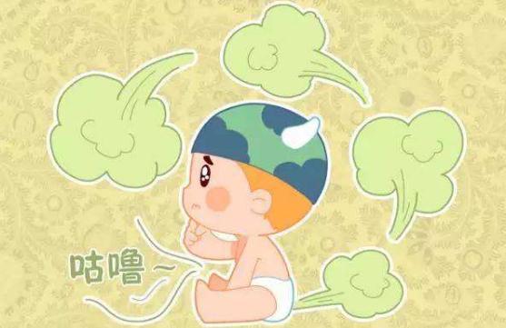 母乳喂养时，新生儿有这三个表现，当心宝宝吃奶吃多了！