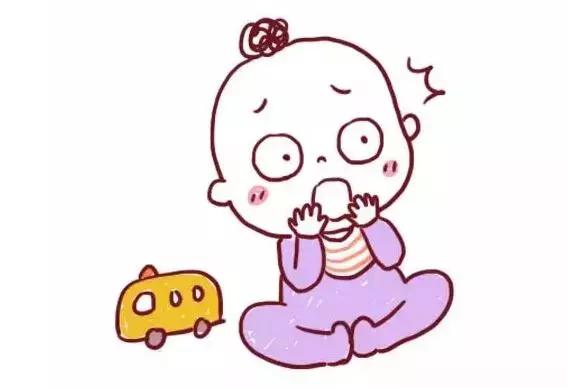 1岁半了还在吸奶瓶？别找理由！这个年龄还没戒奶瓶的，危害很大