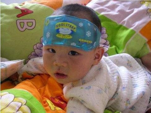 忠告家长：孩子不到2岁，4种辅食别碰，容易积食还不长个！