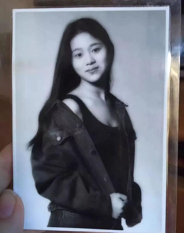 那个没有ps的年代里，妈妈们有多美 !