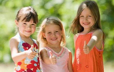 孩子害怕老师不敢上幼儿园怎么办？