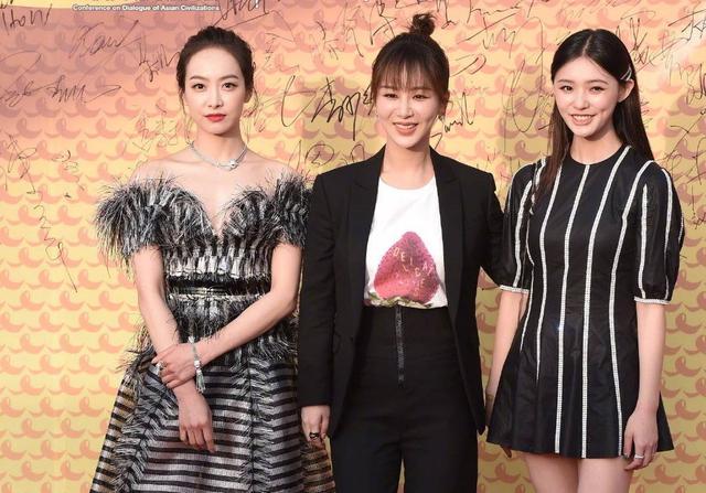 亚洲影视周8大女星未PS图:宋茜关晓彤显壮,吴谨言杨紫像网红