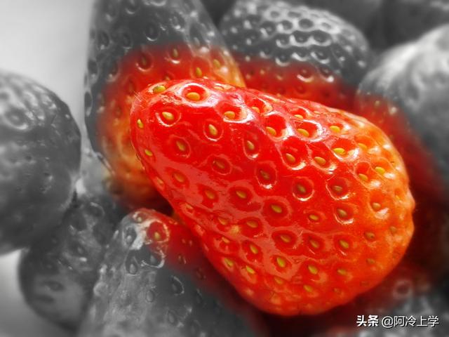 孩子吃饭磨蹭太慢了，到底是哪里出了问题？