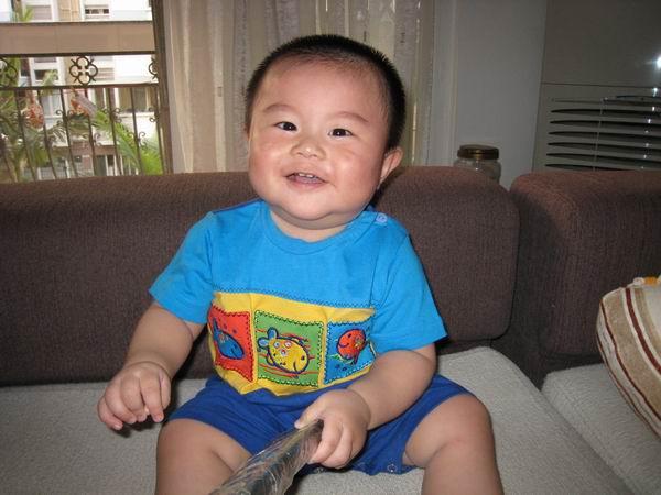 不管家里条件如何，夏季带娃做到“二多二少”，娃体质好，生病少