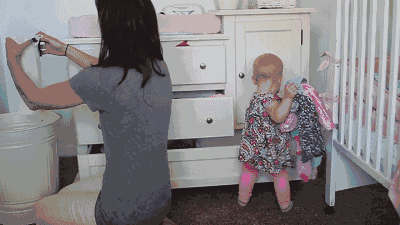 国外妈妈独自带娃是怎么过的，看过这11张图才知，全世界都一样