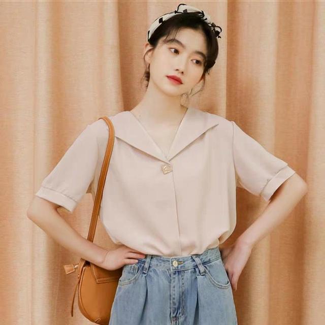 夏季流行的5种短袖衬衫搭配,可盐可甜,做精致的小仙女