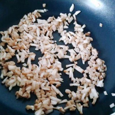 12M+香菇土豆肉酱拌面：宝宝辅食营养食谱菜谱