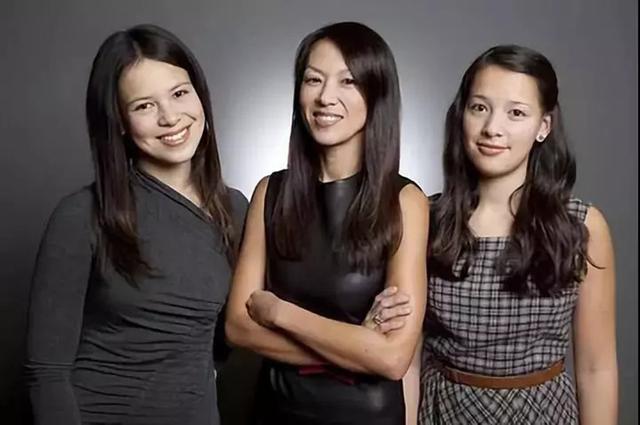 华裔“虎妈”教育的孩子到底啥样？八年后的结果没准和你想的有差