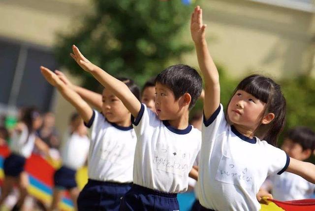 中日教育的差别：在日本孩子从小必须接受的4种教育