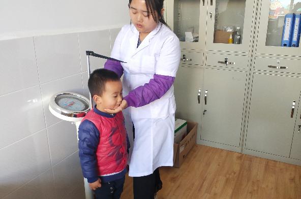 儿科医生：你家娃身上有3种迹象，预示长个困难，早发现还能补救