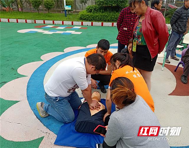石门县易家渡镇荷花幼儿园：“珍爱生命 远离溺水”教育活动筑牢安全防线