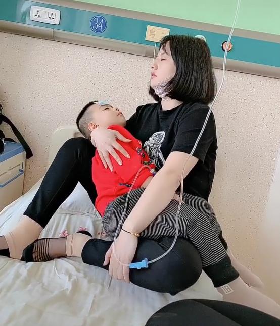 4岁前免疫力好的孩子，妈妈做足了7件事，宝宝少生病少遭罪