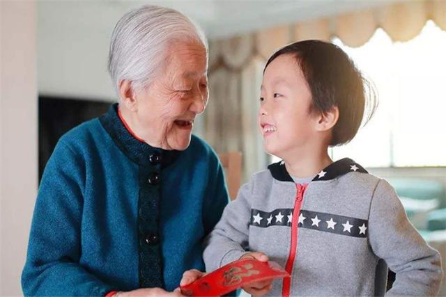 “千万别帮女儿带孩子”！这位老母亲的忠告，值得令人深思