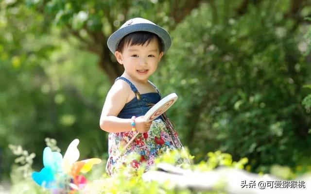 宝宝被别的孩子欺负了，该如何介入？家长做好宝宝后盾