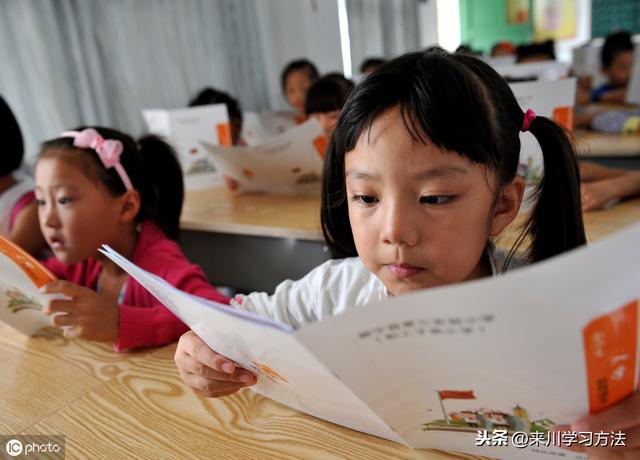北大教授一针见血：要想孩子有出息，父母别在这3方面耽误孩子