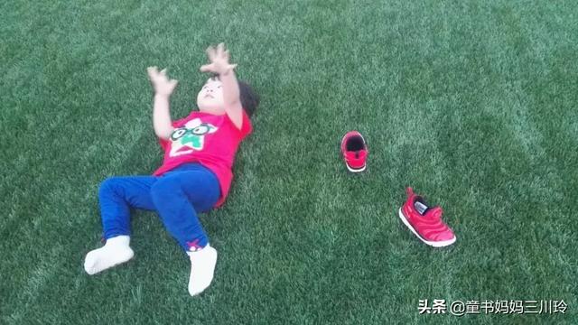 7个人7封信：抱抱那个彻夜不安的自己，说一声“没关系”