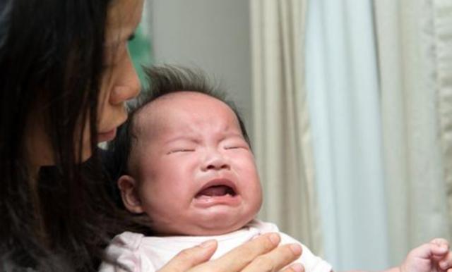 女性产后坐月子，有这三大“劫难”要经历，一点也不比生孩子轻松